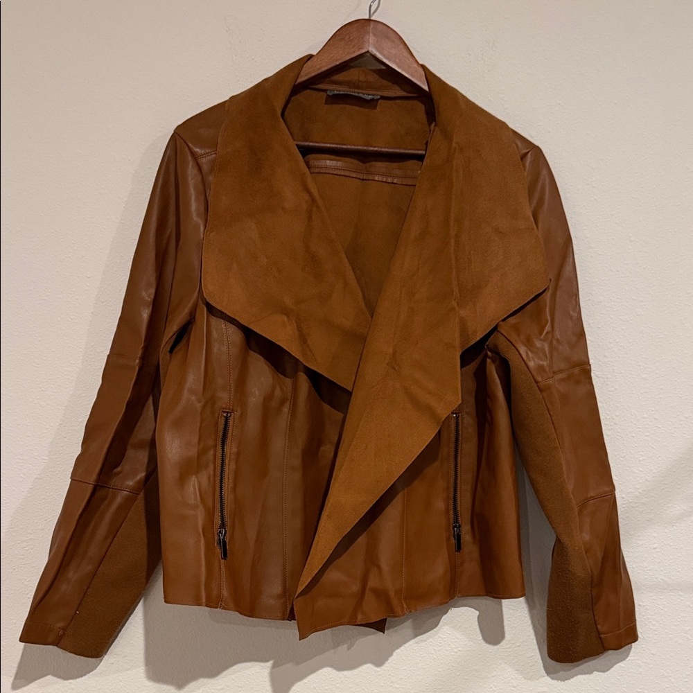 Bagatelle Tan Women's Blazer - Picture 2 of 7